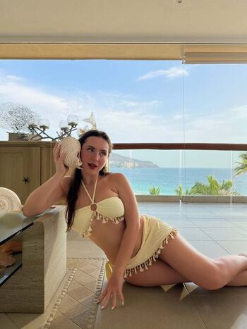 Full leaked Ale ivanova private onlyfans photo