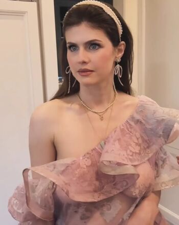 Full leaked Alexandra daddario private onlyfans photo