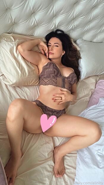 Full leaked Alinity  page private onlyfans photo