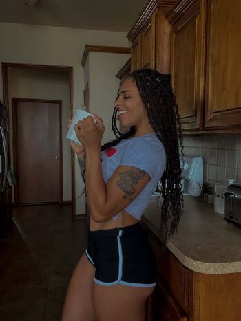 Full leaked Amber reacts private onlyfans photo