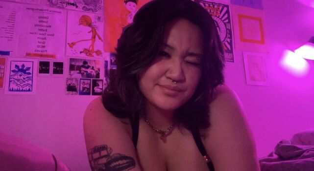 Full leaked Ashl private onlyfans photo