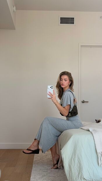 Full leaked Astabush page private onlyfans photo