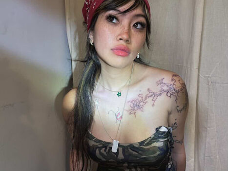 Full leaked Beabadoobee private onlyfans photo