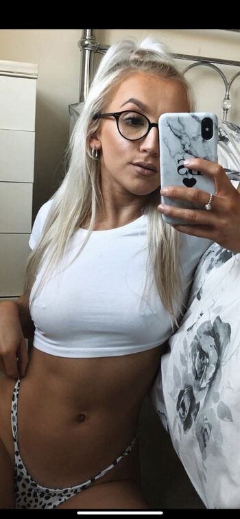 Full leaked Brogan small private onlyfans photo