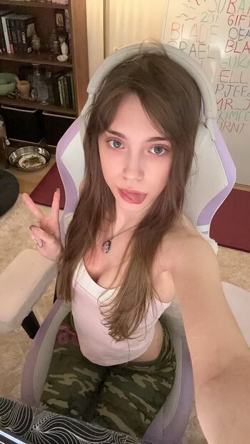 Full leaked Bunnygirlbree private onlyfans photo