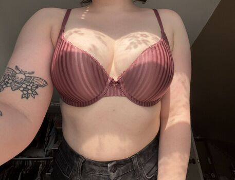 Full leaked Cfffea private onlyfans photo