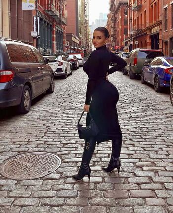 Full leaked Daisycg private onlyfans photo