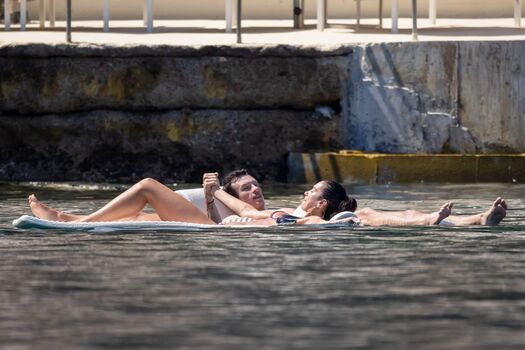 Full leaked Dua lipa  page private onlyfans photo
