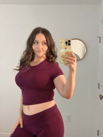 Full leaked Ashley/ private onlyfans photo