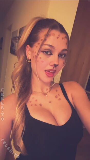 Full leaked Emily maurer page private onlyfans photo