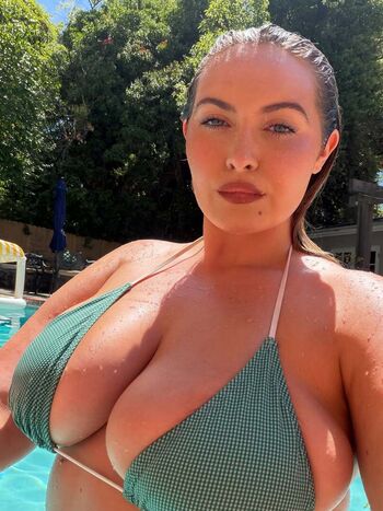 Full leaked Erinmhk page private onlyfans photo