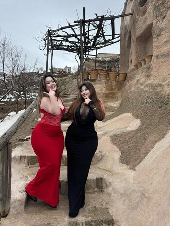 Full leaked Fatmaakonca private onlyfans photo