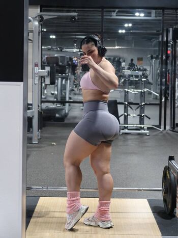 Full leaked Fitbyesma private onlyfans photo