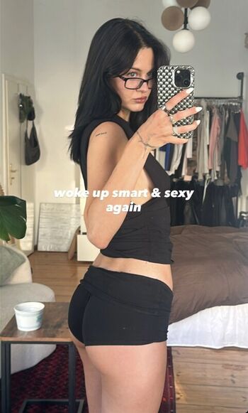 Full leaked Freckles asmr private onlyfans photo