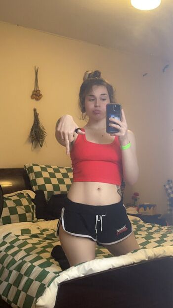 Full leaked Gnarlywolf private onlyfans photo