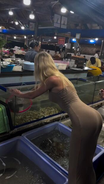 Full leaked Gracelyra page private onlyfans photo