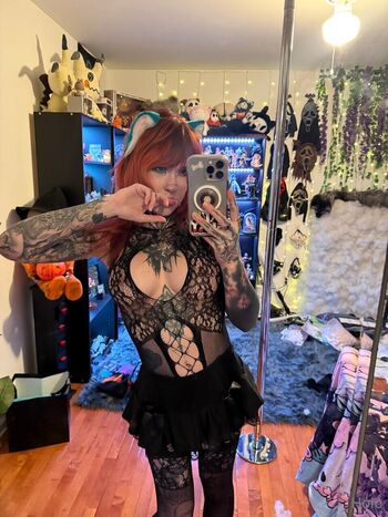 Full leaked Holofox page private onlyfans photo