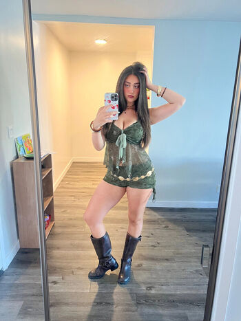 Full leaked Imsiiimone private onlyfans photo