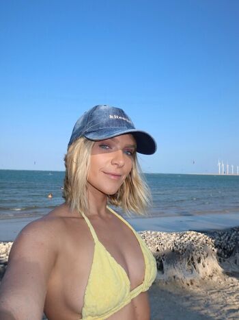 Full leaked Isabella santoni private onlyfans photo