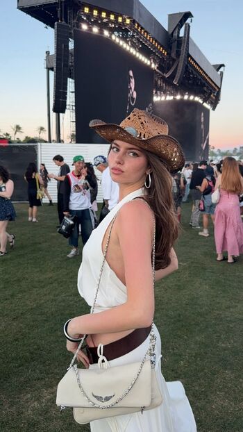 Full leaked Itssluciaf page private onlyfans photo