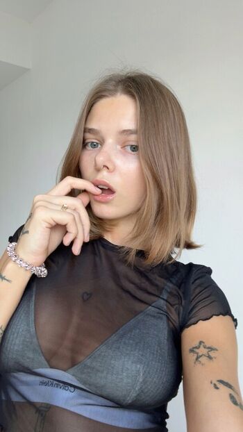 Full leaked Ivasimmetria page private onlyfans photo