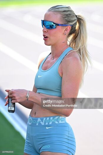 Full leaked Keely hodgkinson page private onlyfans photo