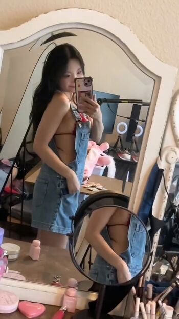 Full leaked May waters/ private onlyfans photo