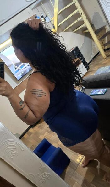 Full leaked Lauratavora private onlyfans photo