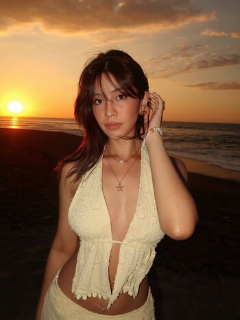 Full leaked Leanna canlas page private onlyfans photo