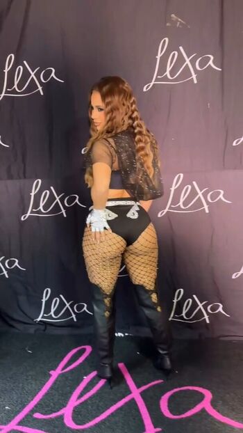 Full leaked Zishy / private onlyfans photo