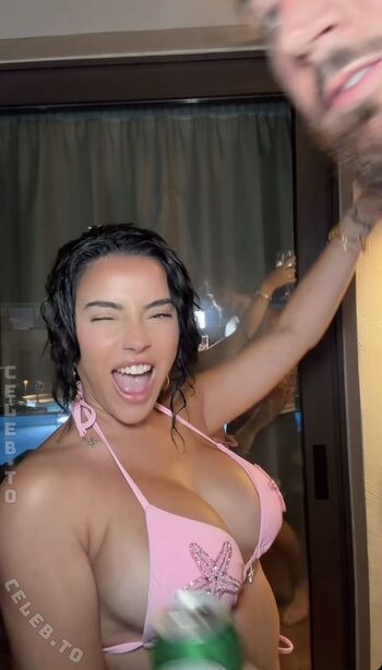 Full leaked Leyla lahouar private onlyfans photo
