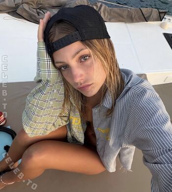 Full leaked Lily rowland private onlyfans photo