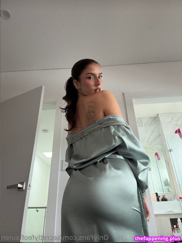 llaurenella / lloz555 / lozd0g Nacktes OnlyFans Foto #4
