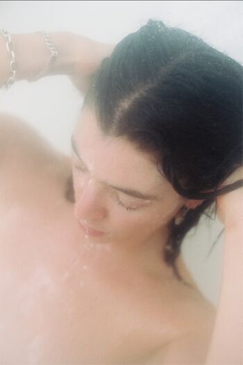 Full leaked Lorde private onlyfans photo