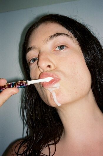 Full leaked Lorde private onlyfans photo