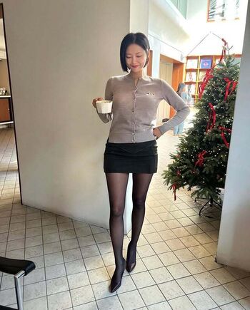 Full leaked Lovelyjoohee private onlyfans photo