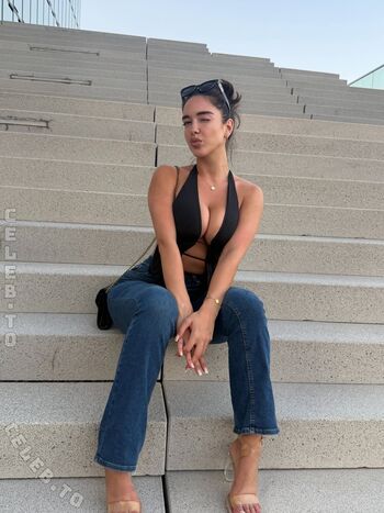 Full leaked Lya aylin private onlyfans photo