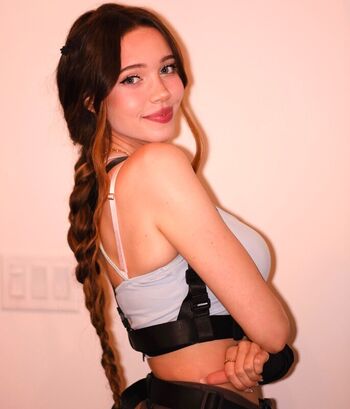 Full leaked Lydiaviolet private onlyfans photo