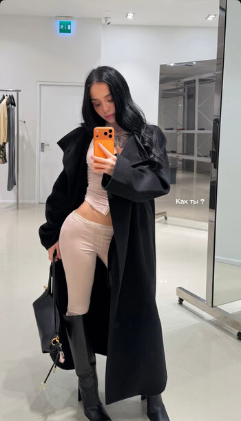 lyna_com