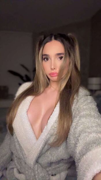 Full leaked Lynaritaa  page private onlyfans photo
