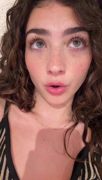 Full leaked Lyzzahh page private onlyfans photo