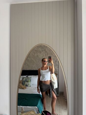Full leaked Maddison levi private onlyfans photo