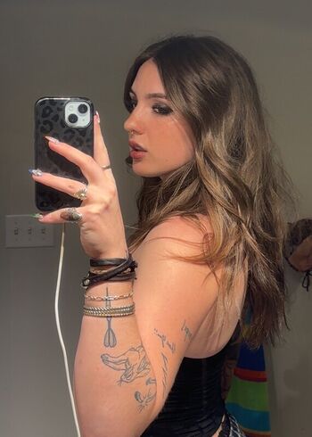 Full leaked Madiiii rose private onlyfans photo