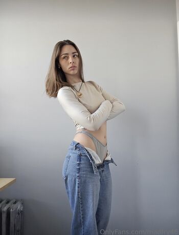 Full leaked Madison fry page private onlyfans photo