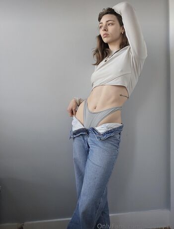 Full leaked Madison fry page private onlyfans photo