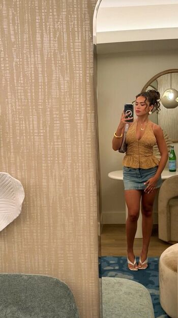 Full leaked Maisa private onlyfans photo