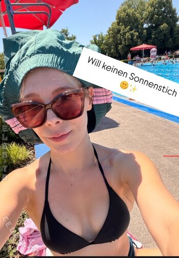 Full leaked Milschbaum private onlyfans photo