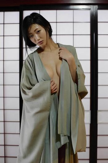 Full leaked Mitsu dan private onlyfans photo
