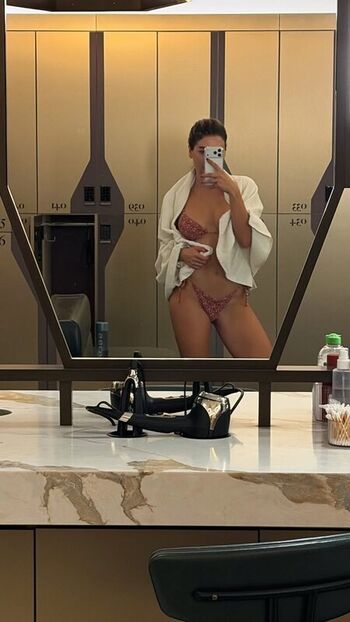 Full leaked Nazlilith private onlyfans photo