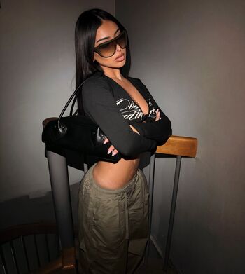 Full leaked Ovsieeee page private onlyfans photo